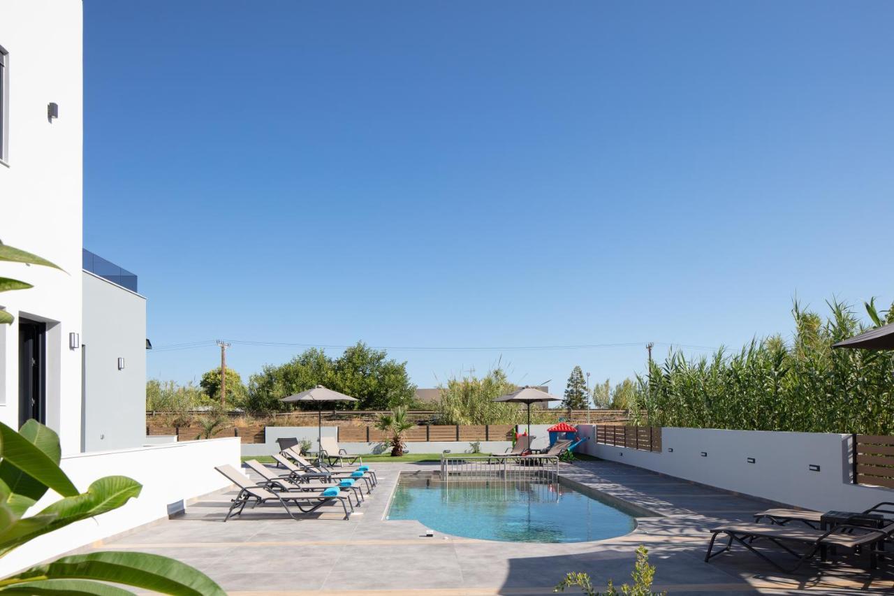 Sunnyside Villas, Ideal For Vibrant Stays,By Thinkvilla Pigianos Kampos  Exterior foto